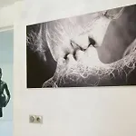 White Luxury Penthouse In Centre アパート アムステルダム