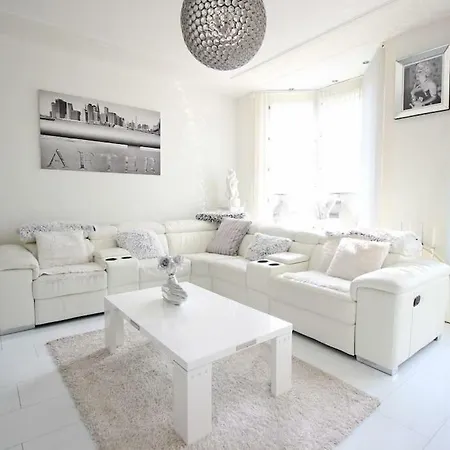 White Luxury Penthouse In Centre Amsterdam